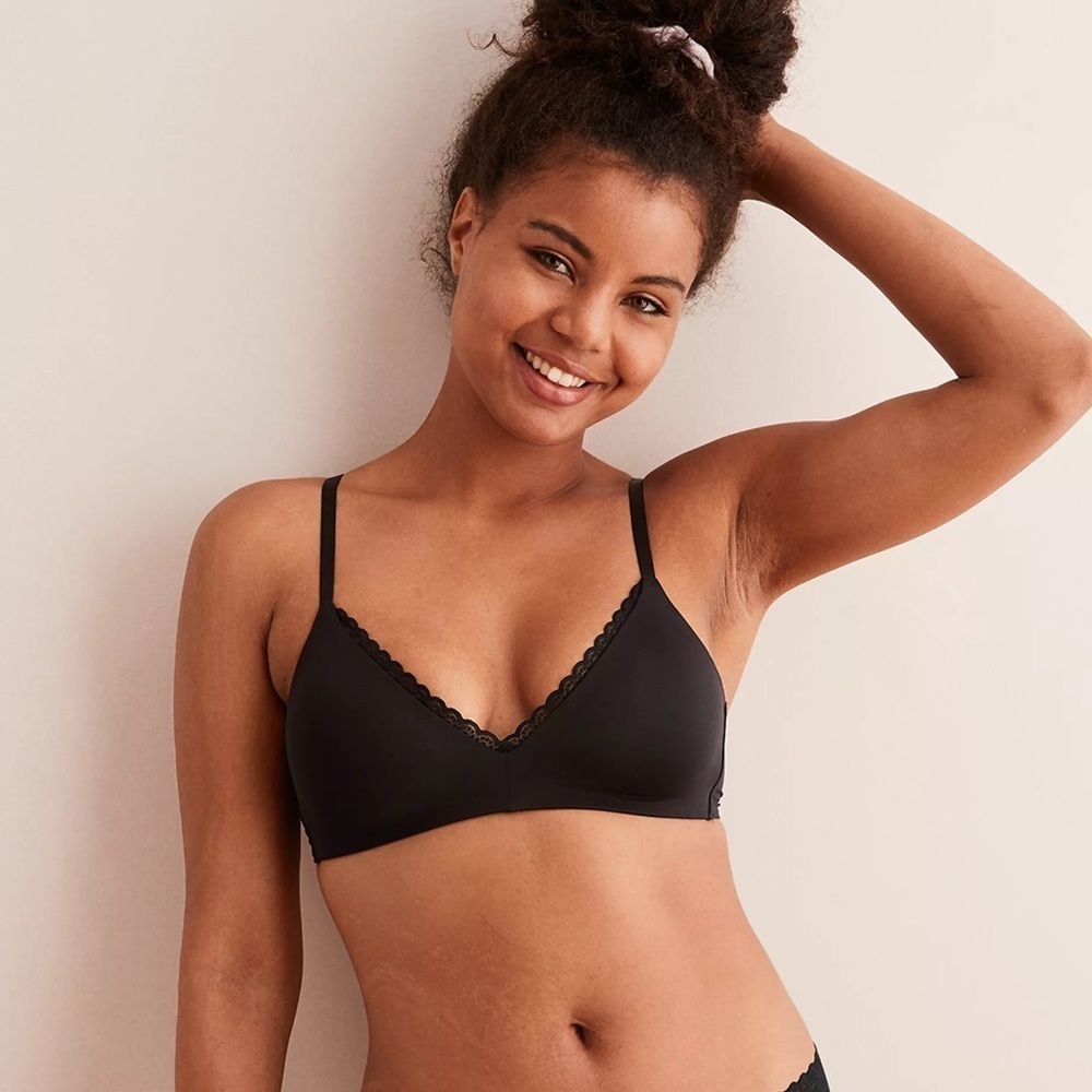 Aerie • Real Happy Wireless Lightly Lined Bra black 32D t shirt everyday